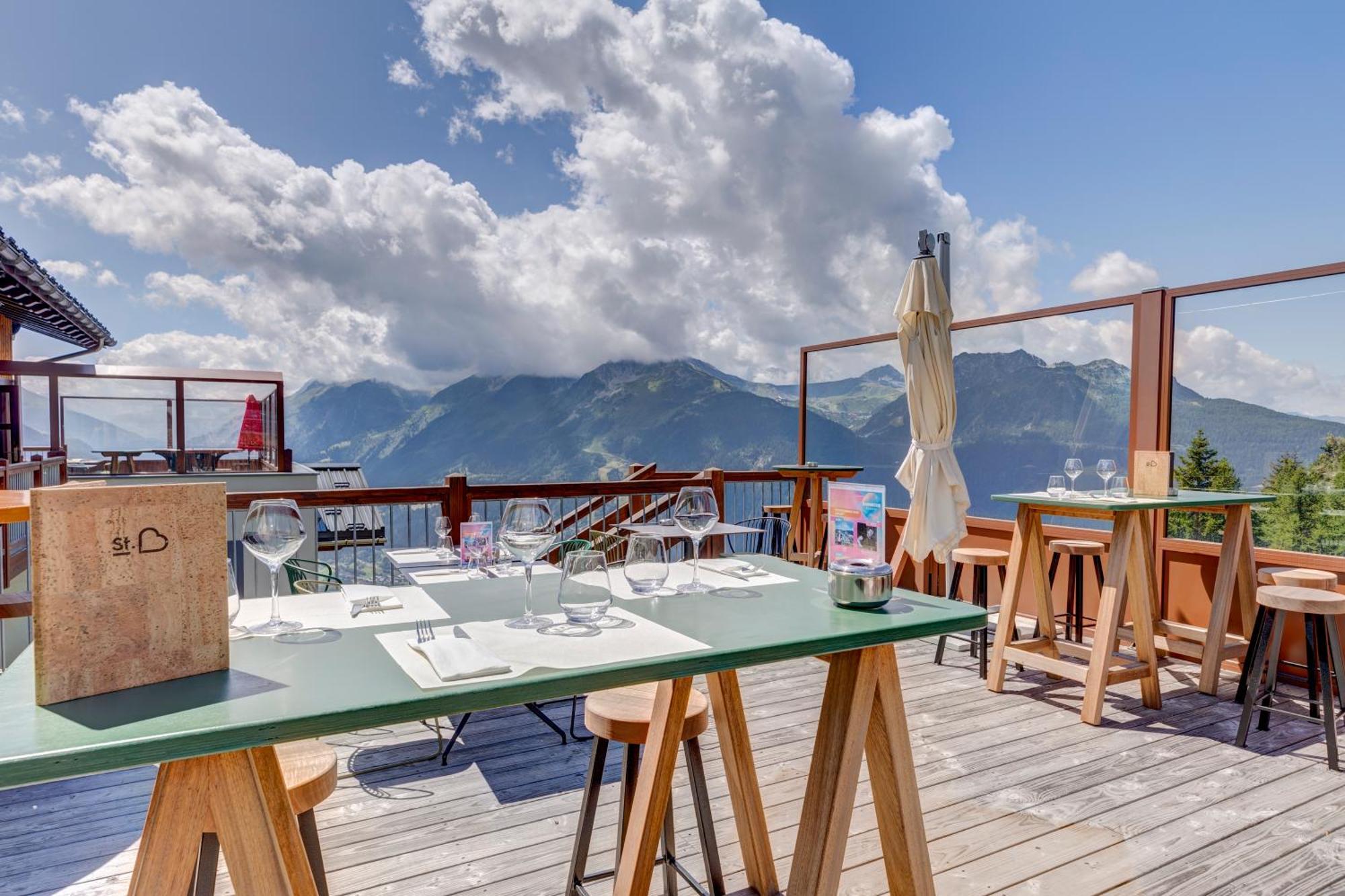 Ily Hotels & Spa La Rosiere Montvalezan エクステリア 写真
