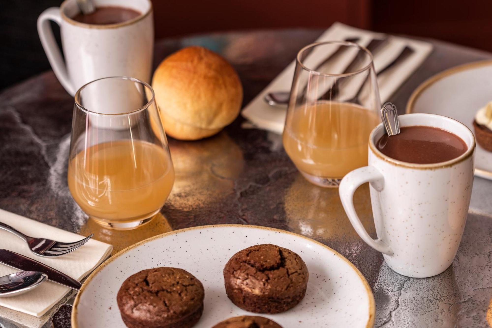 Ily Hotels & Spa La Rosiere Montvalezan エクステリア 写真